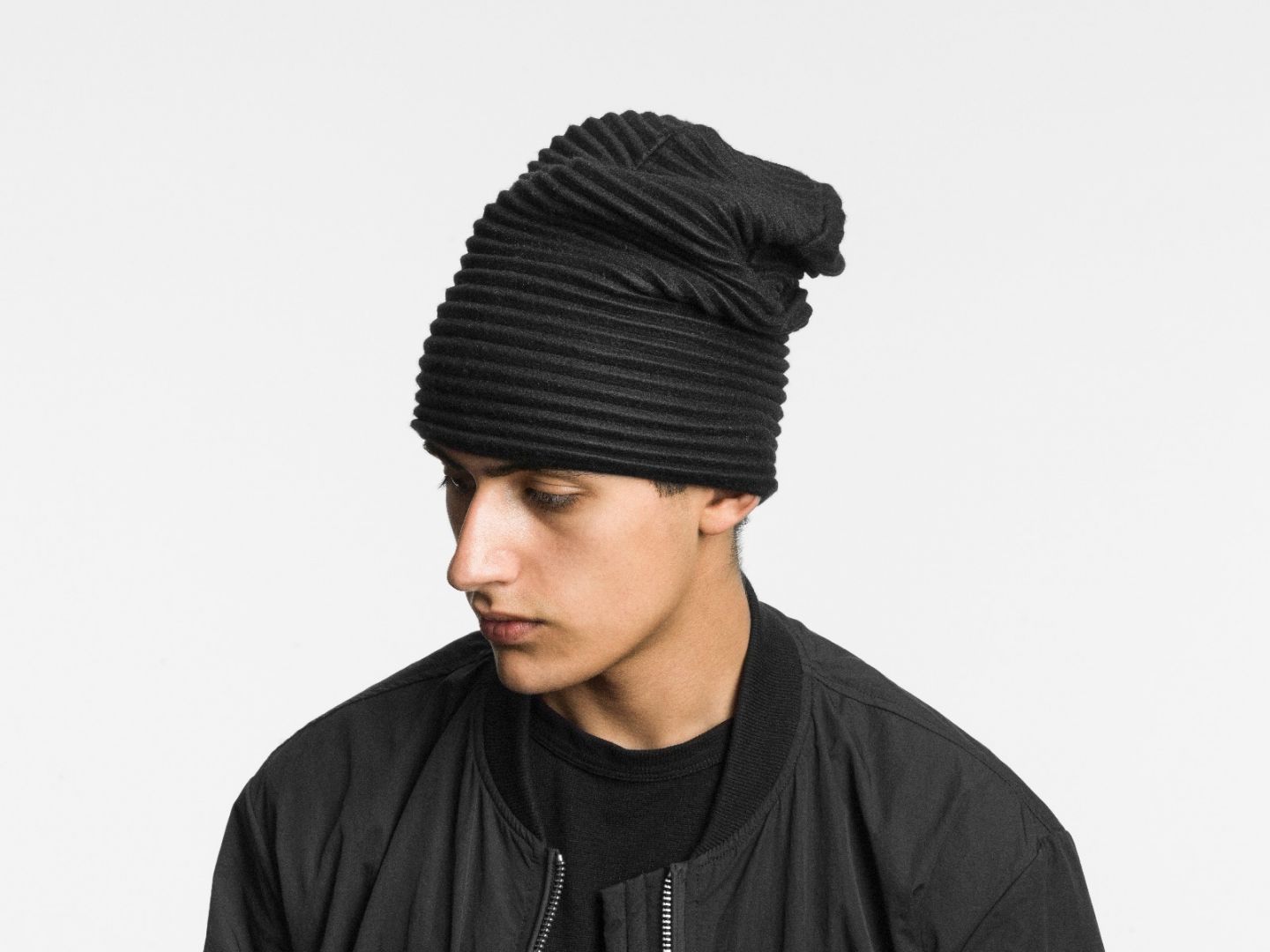 Pleece beanie hat Black