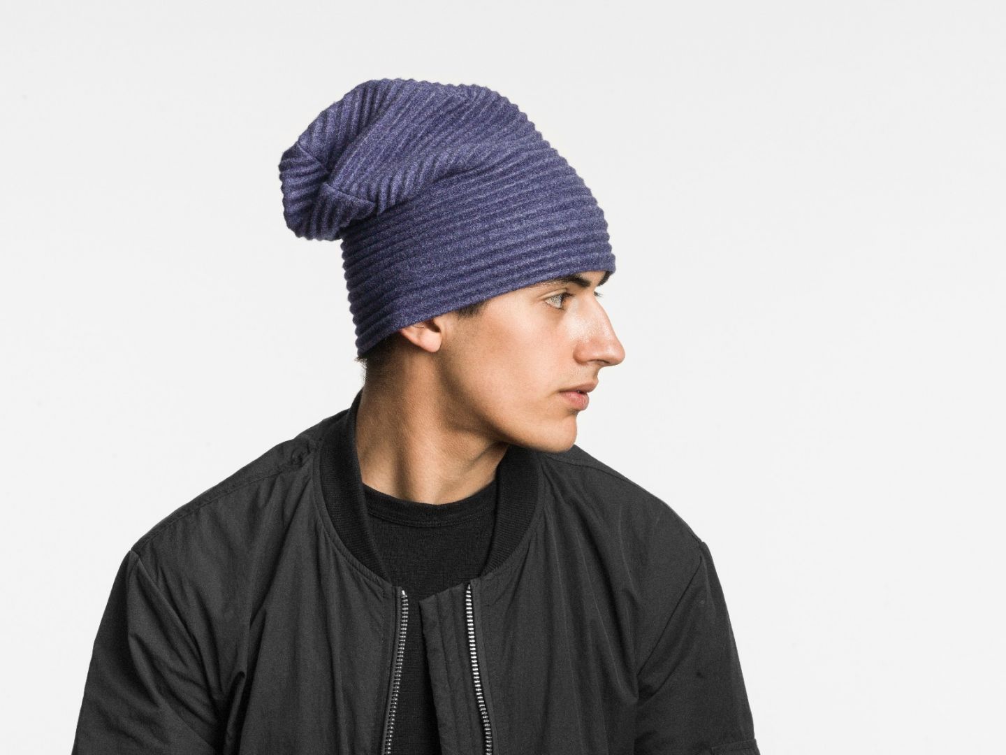 Pleece beanie hat Midnight blue