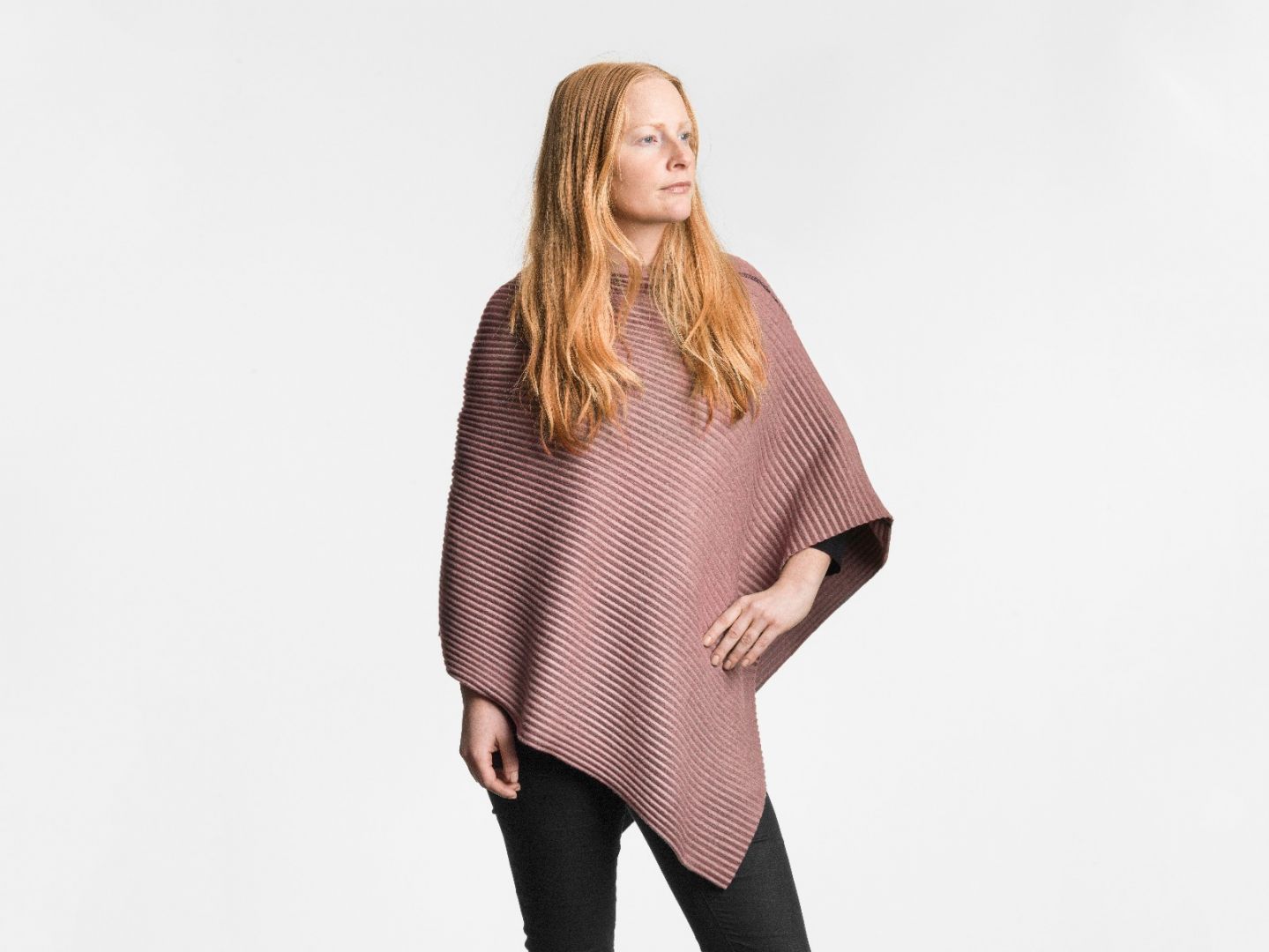 Pleece Poncho short Pink