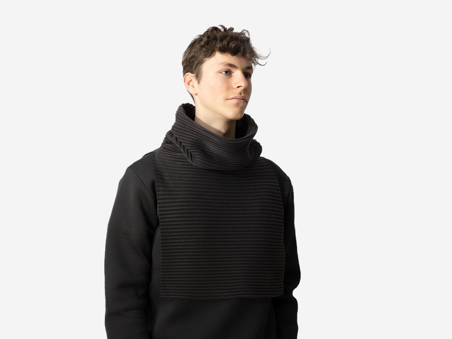 Pleece turtleneck Black